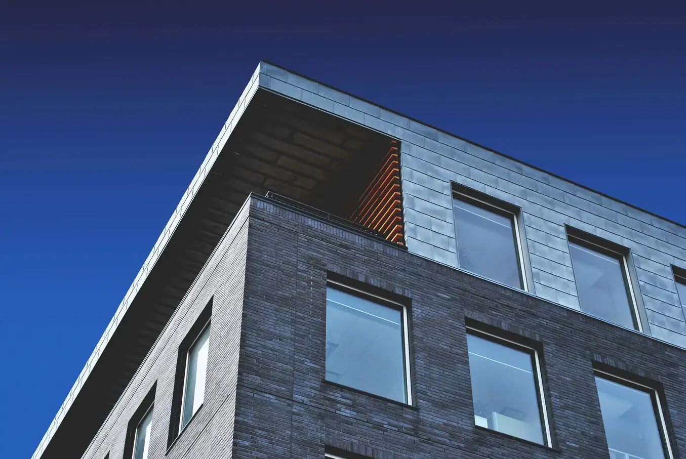 Roble Real Estate